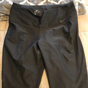 Nike Dri-fit workout leggings